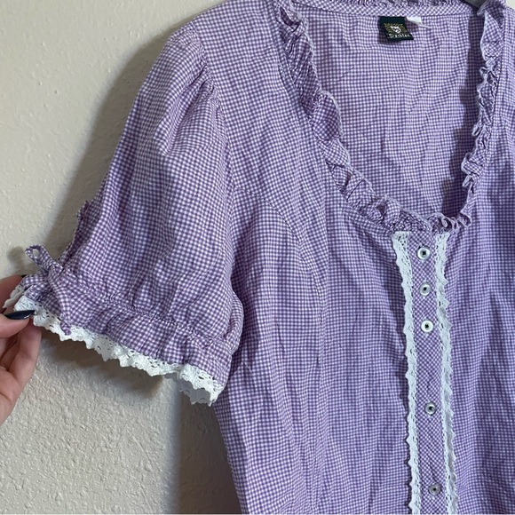 German purple ruffled top - Picture 4 of 5